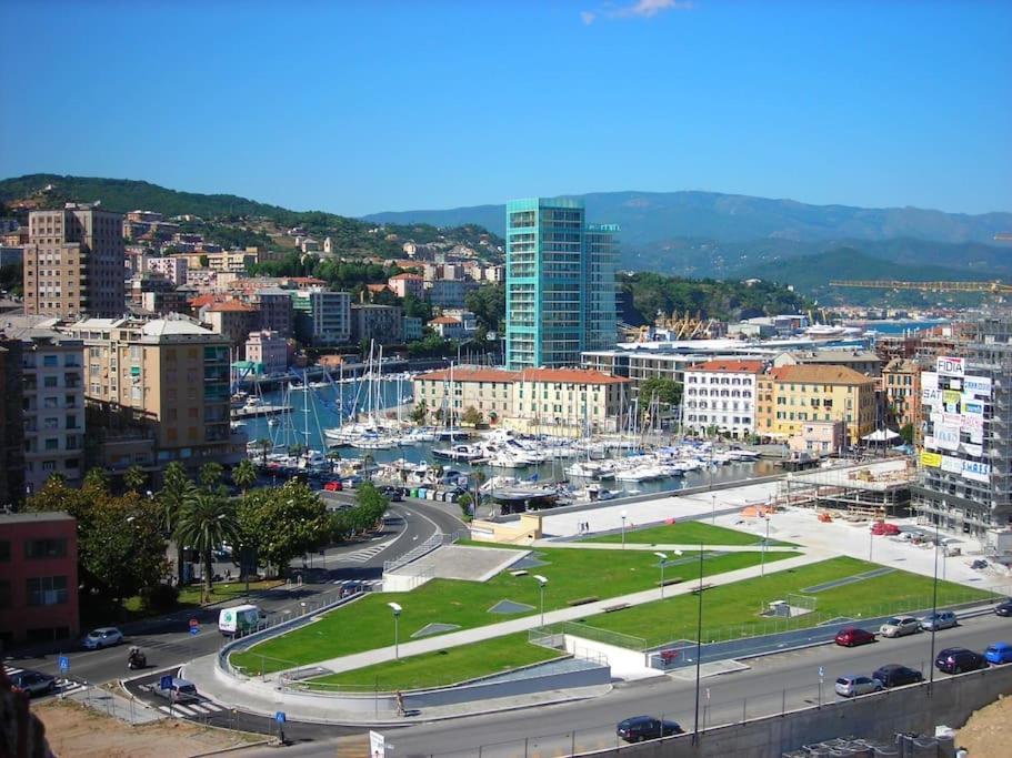 Suite In Centro Storico Porto Di Savona-Spiagge Exterior foto